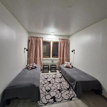 100 Sqm With Sauna, Free Parking Huoneisto
